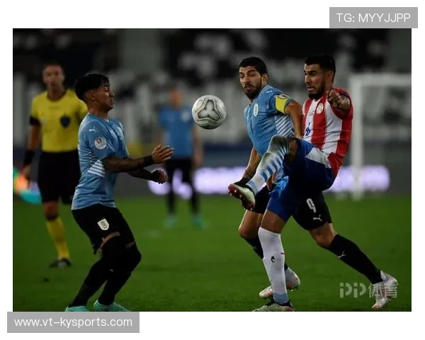 哥伦比亚队中场卡瓦尼在巴黎奥运会上展现出强大的进攻组织能力